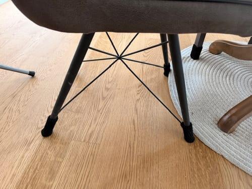 Kundenfoto: Stuhlsocken im Einsatz